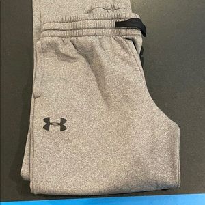 Boys Large Nike hoodie and Under Armour pants.